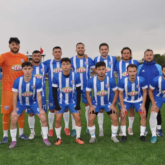 Selendi Belediyespor 3 puanı 3 golle aldı