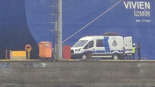 Kocaeli'de tekne alabora oldu: 1 ölü, 1 yaralı