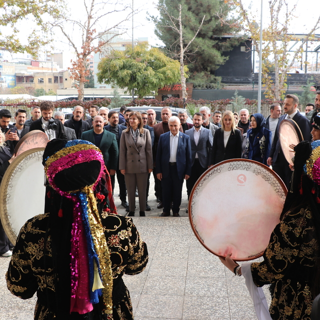 AK Parti Genel Merkez Kadın Kolları İnsan Hakları Başkanı Gerçek Tekin, Sii...
