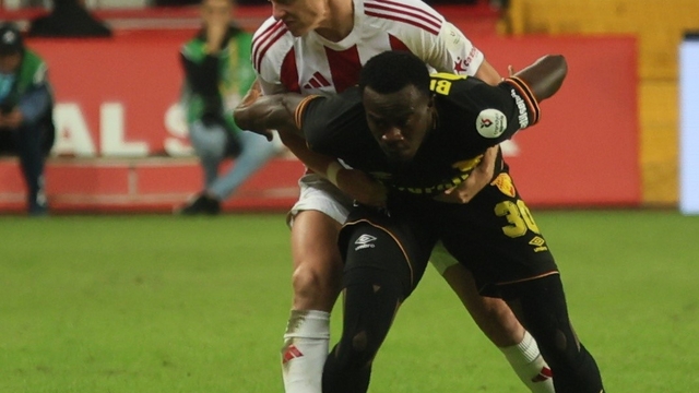 Trendyol Süper Lig: Antalyaspor: 1 - Göztepe: 2 (Maç sonucu)