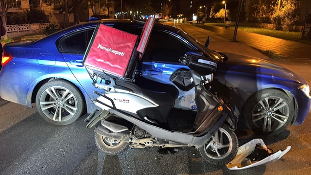 Edirne'de motosikletle otomobilin çarpıştığı kazada bir kişi yaralandı