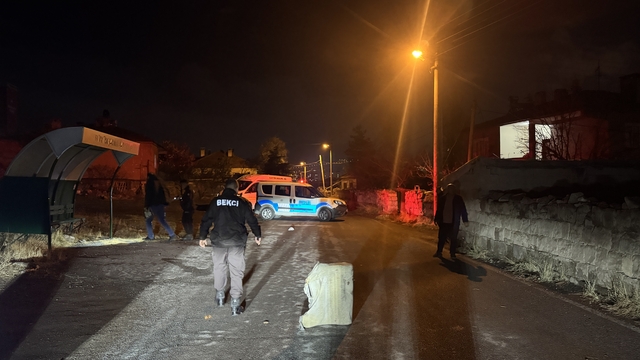 Kayseri'de bıçaklı saldırıya uğrayan kişi yaralandı