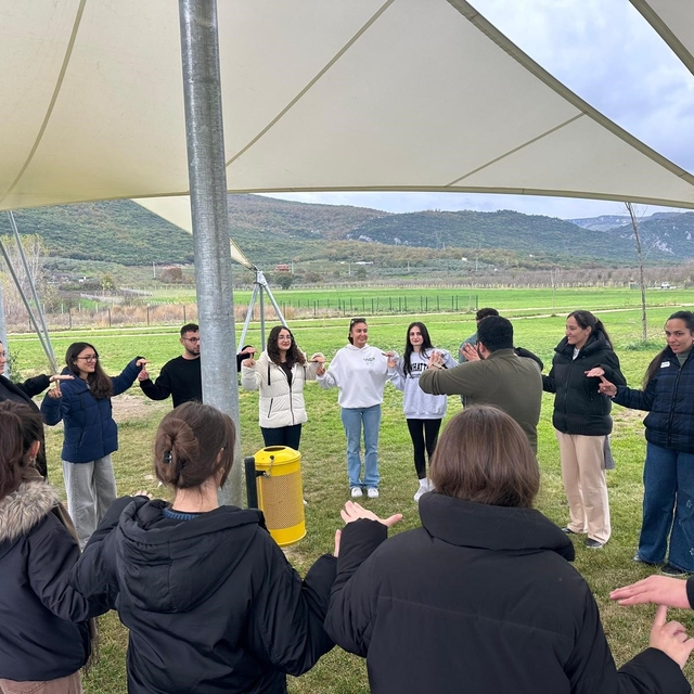 Gençler iklim krizini doğada ele aldı