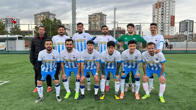 Amaratspor 3 puanı 7 golle aldı