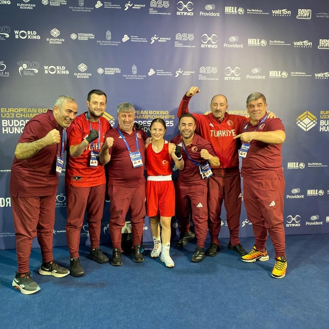 Cizreli milli boksör, Macaristan'da Avrupa şampiyonu oldu