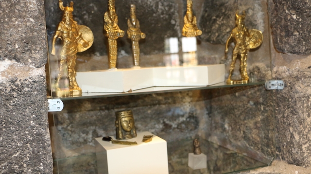 Türkiye'nin en kapsamlı 'sahte eser sergisi' Diyarbakır'da açıldı