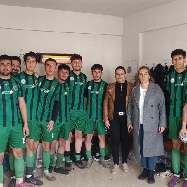 Çameli Belediyespor liderliği sürdürüyor