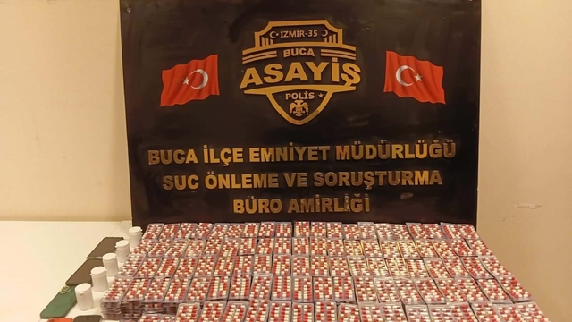 Buca'da 11 bin 296 sentetik hap ele geçirildi