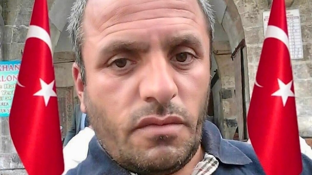 Anız yangınında dumandan zehirlenen çiftçi öldü