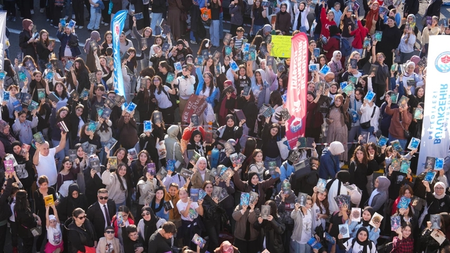 Trabzon'da 2. Kitap Günleri 310 bin okuyucuyu ağırladı