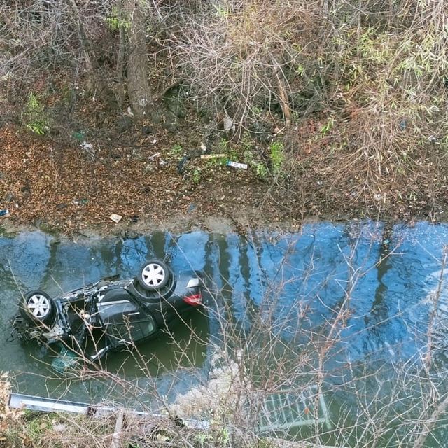 Gümüşhane'de otomobil çaya uçtu; 1 ölü, 1 yaralı