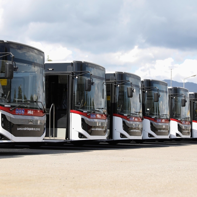 Samsun Büyükşehir otobüs filosunun yüzde 25 artırdı