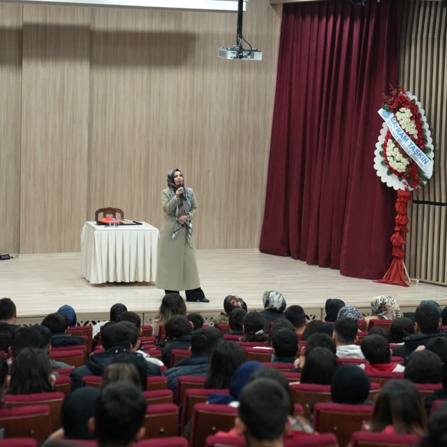 Battalgazi'de "Uzaktan Sevmek Kudüs" programına yoğun ilgi