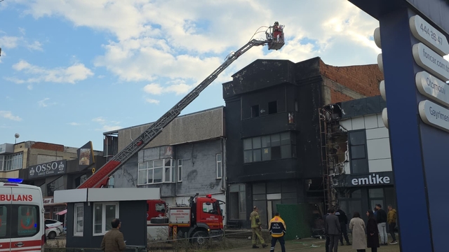 Bursa'da trafoda meydana gelen patlama hasara yol açtı