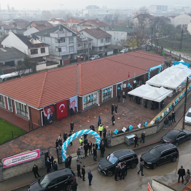 İnegöl'ün en özel anaokulu açıldı