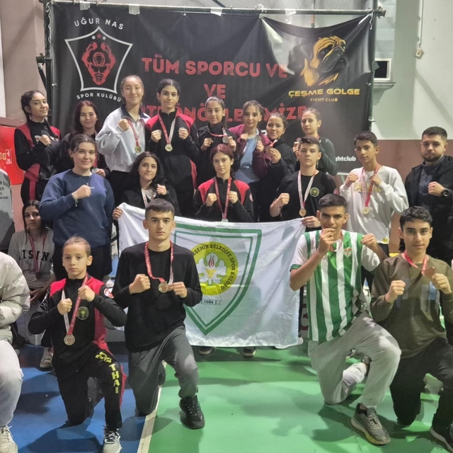 Manisa Muaythai Takımı madalyalara ambargo koydu