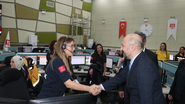 Adana'da 15 yeni ambulans hizmete girecek