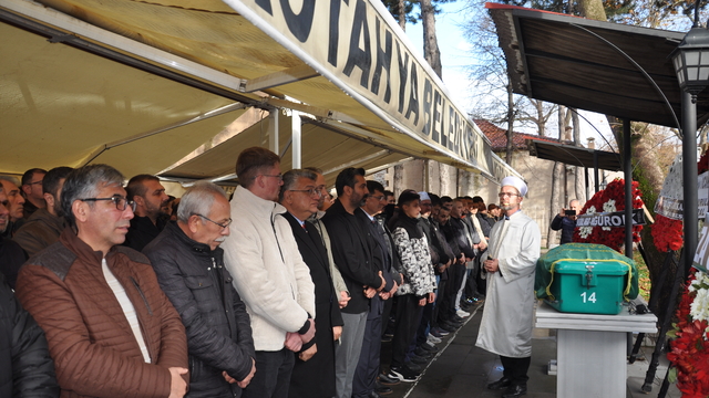 Kütahya'da trafik kazasında yaralanan oda başkanı yaşamını yitirdi