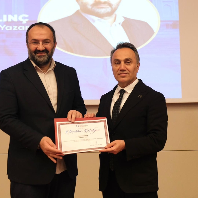 TOGÜ'de "Kayıp Coğrafyanın İzinde: Doğu Türkistan" söyleşisi yapıldı