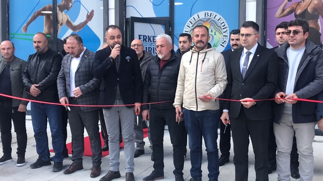 Yusufeli Belediyesi Spor Merkezi hizmete açıldı