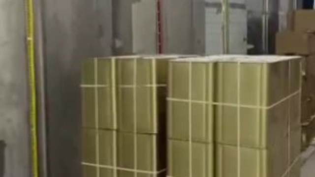 Denizli'de binlerce litre kaçak litre yağ ele geçirildi