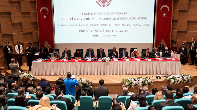TBMM Engelli Bireylerin Sorunlarını Araştırma Komisyonu Bölge İstişare Toplantısı İzmir'de yapıldı