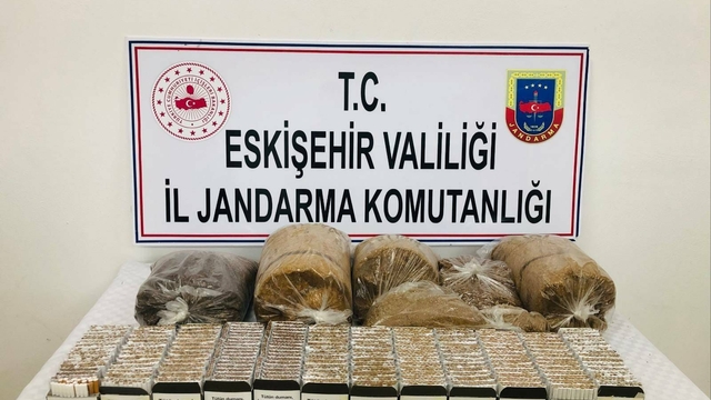 Eskişehir'de kaçakçılık operasyonlarında 2 şüpheli yakalandı