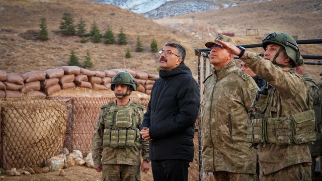 Aktütün Karakolu'na üst düzey ziyaret