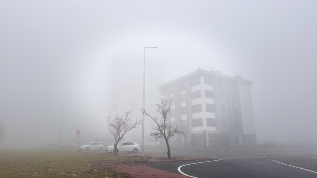 Kayseri'de sis etkili oldu