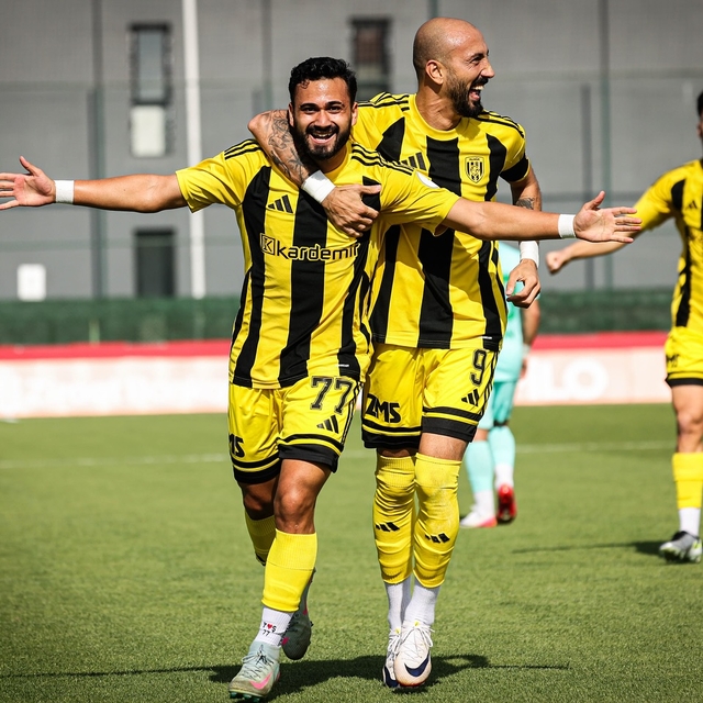 Aliağa FK kupada gruplar için sahada