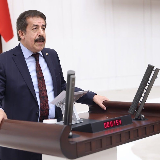 Erdoğan'ın sözlerini aktaran Fırat'tan yatırımcılara 'Erzurum'a fabrika açı...