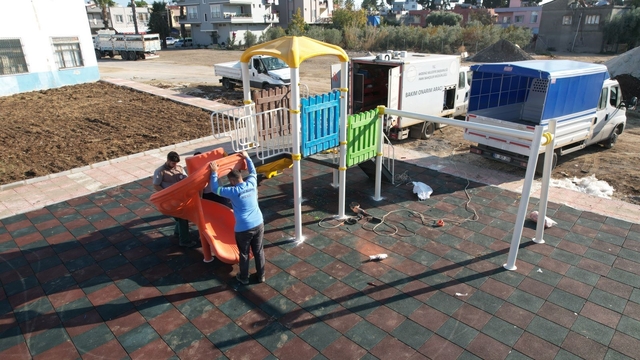 Akdeniz'de bir park daha yenilendi