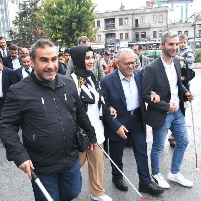 Başkan Büyükkılıç: "Özel bireylere özel hizmetler gerekir, biz de bunu yapı...