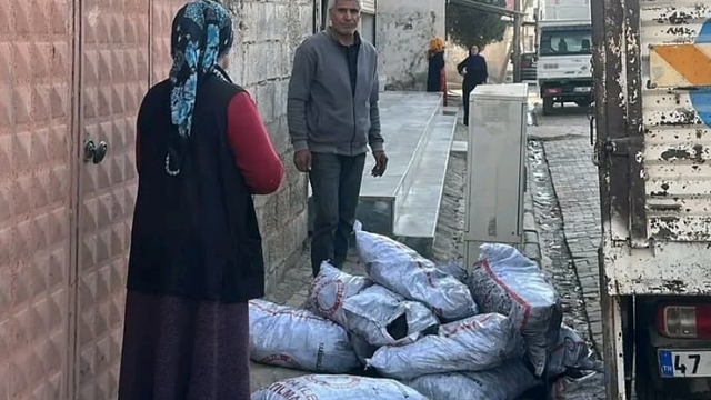Viranşehir SYDV tarafından 4 bin aileye kömür desteği