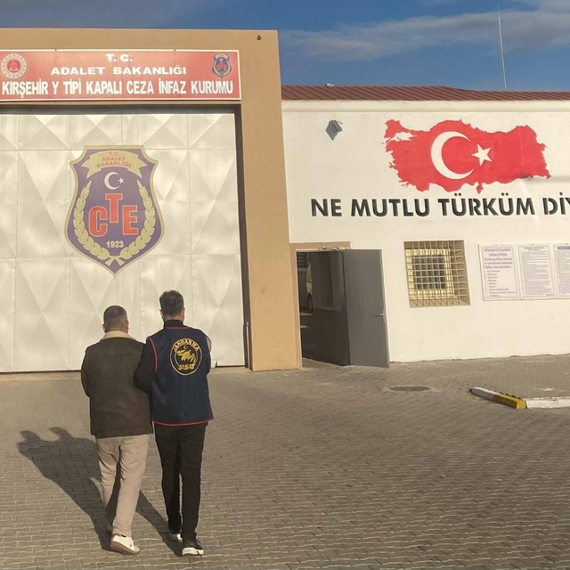 Uyuşturucu suçundan aranan şahıs yakalandı