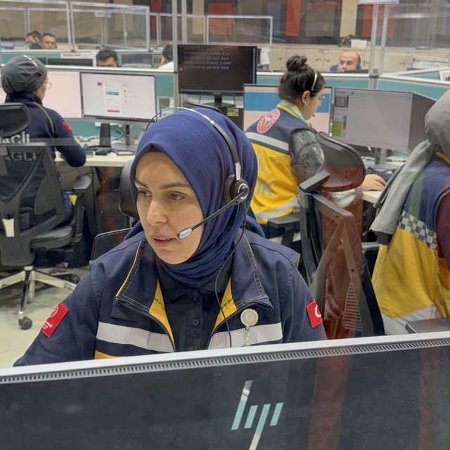 Tokat'ta sağlık çalışanının ilk yardım adımlarıyla nefes alamayan 1 aylık b...