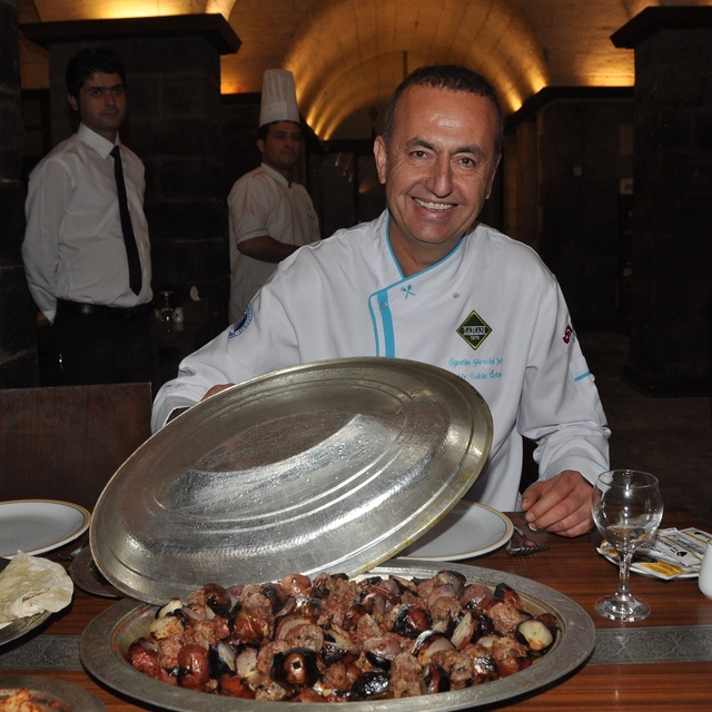 Gaziantep'te soğan kebabı sezonu açıldı