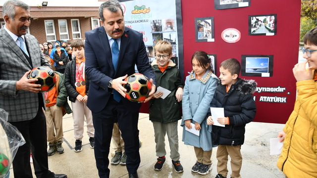 Vezirköprü'de öğrencilerin gözünden fotoğraf sergisi açıldı