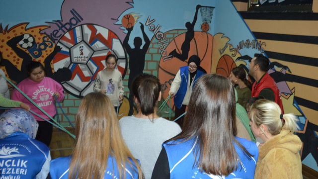 Havza'da gönüllüler özel öğrencilerle buluştu