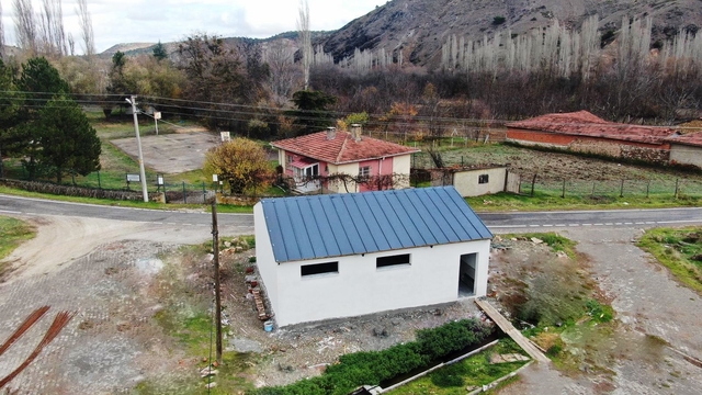 İnönü'de metruk haldeki halı yıkama yeri yenilenip vatandaşların hizmetine sunuldu