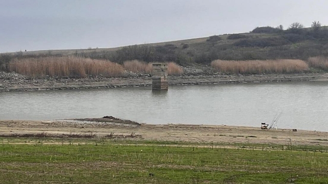 Tekirdağ'daki Hayrabolu Göleti'nde su seviyesi ciddi oranda düştü