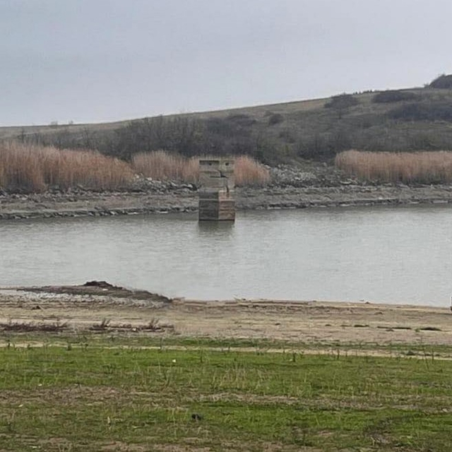 Tekirdağ'daki Hayrabolu Göleti'nde su seviyesi ciddi oranda düştü