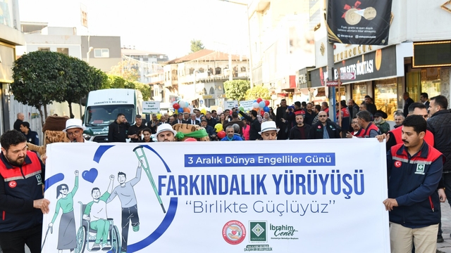 Osmaniye'de "3 Aralık Dünya Engelliler Günü" yürüyüşü düzenlendi