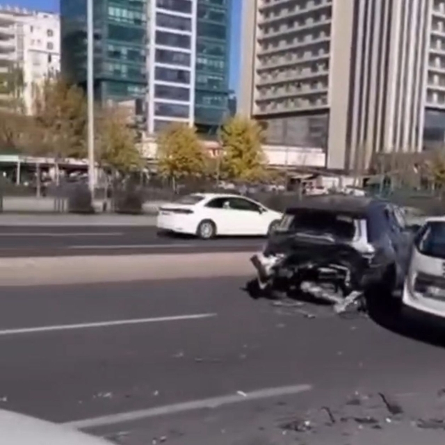 Aracıyla seyir halindeyken kalp krizi geçirip, öldü