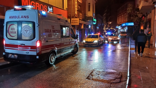 Sinop'ta devrilen motosikletin sürücüsü yaralandı