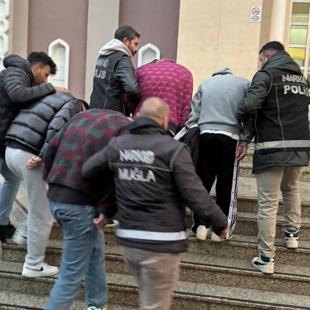 Uyuşturucu operasyonlarında 10 tutuklama