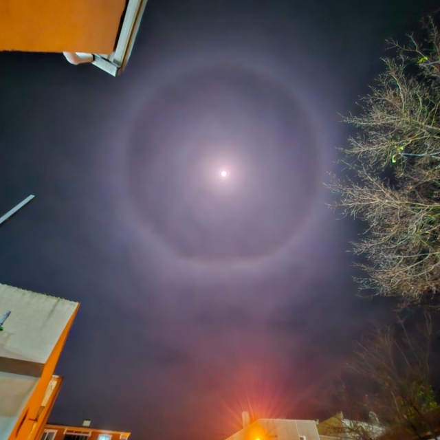 Muratlı semalarında 'Ay Halesi' görüldü