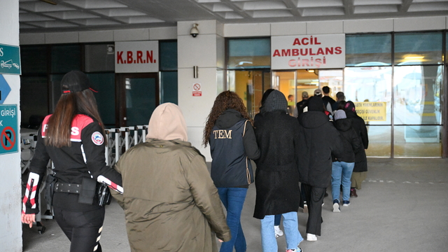 Edirne merkezli FETÖ operasyonunda 12 zanlı gözaltına alındı