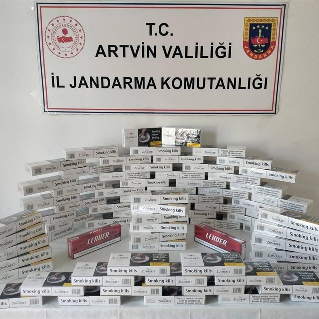 Artvin'de jandarmadan kaçakçılığa darbe: 1 milyon TL'lik kaçak ürün ele geç...