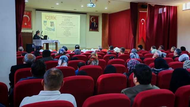 Özel yeteneklilerde kariyer planlaması konferansı